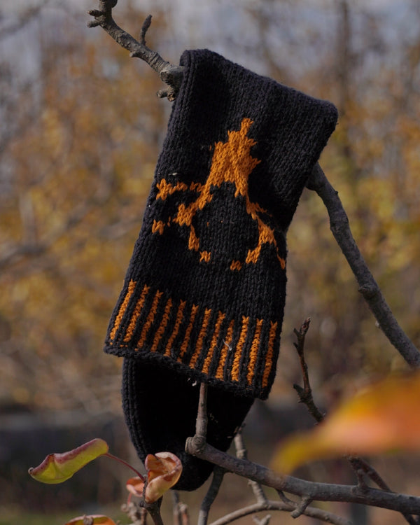Bumdi Motif Knee Length Socks